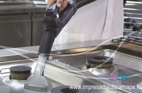 Pulizia cucine industriali